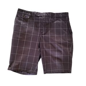 377. Ralph Lauren Brown Bermuda Golf or Every Day Shorts - Size 10